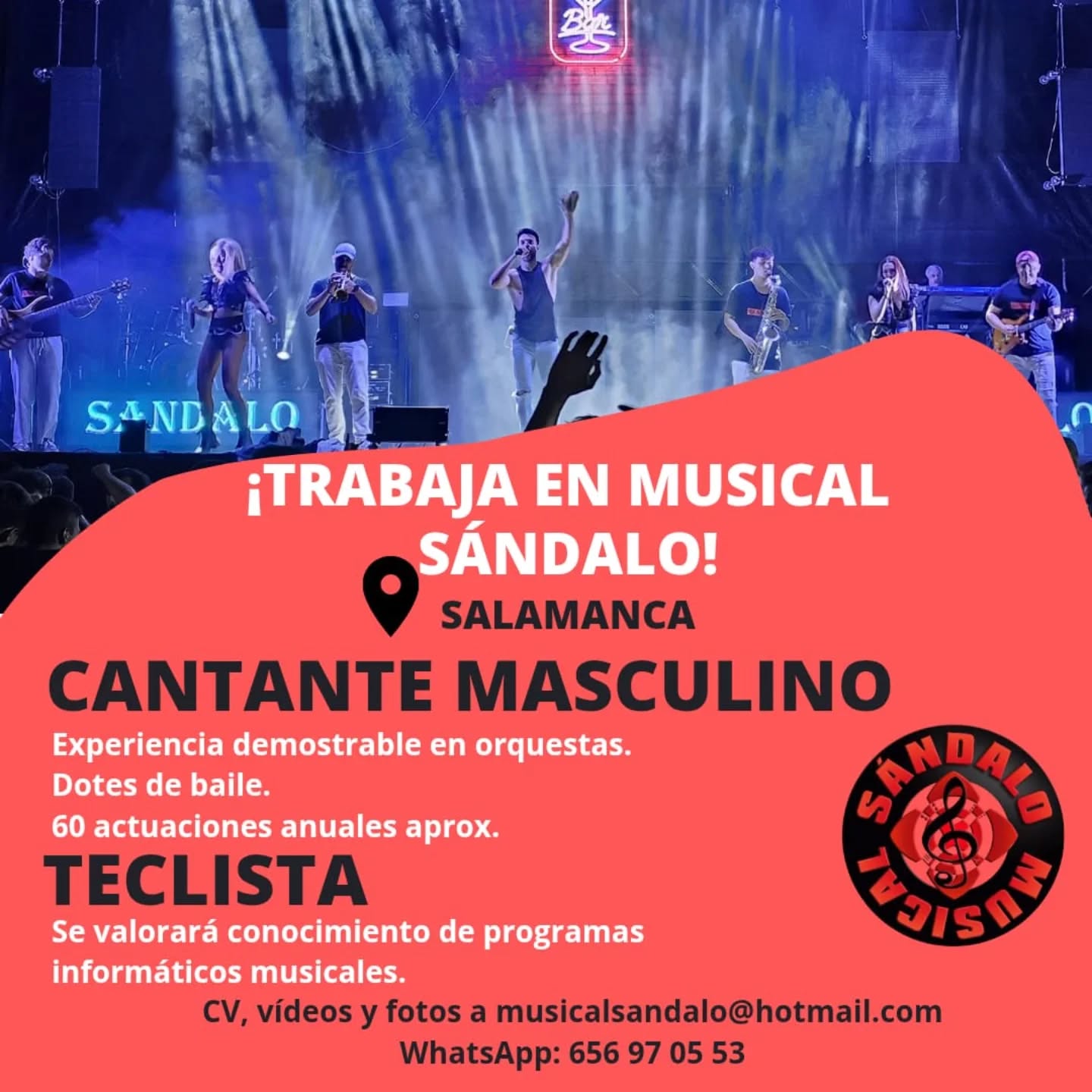 Oferta de trabajo en orquesta musical Musical Sándalo en Salamanca para cantante y teclista en actuaciones musicales en directo